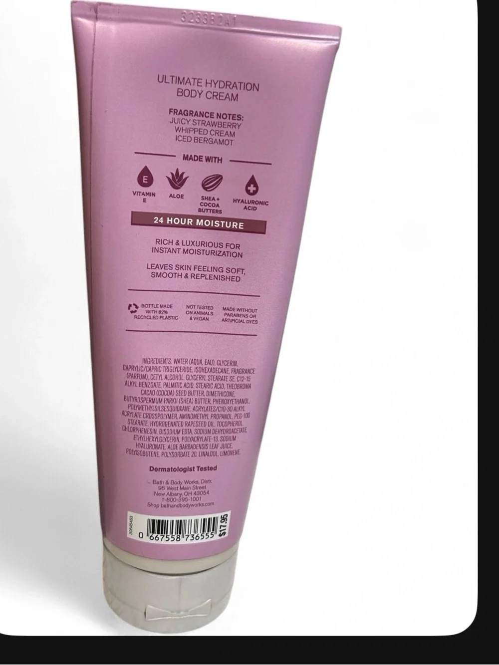 New Bath and Body Works Strawberry Snowflakes Ultimate Hydration Body Cream 8 oz